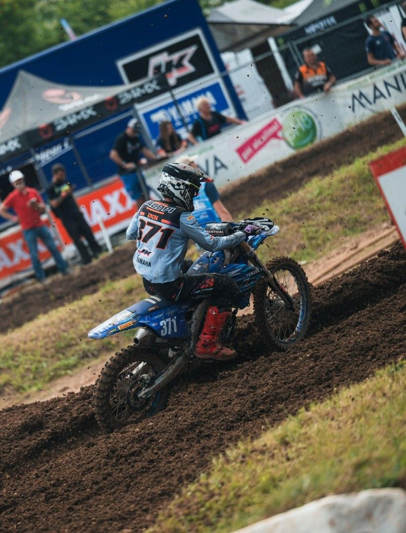 Manuel Iacopi in azione sul circuito piemontese di Maggiora